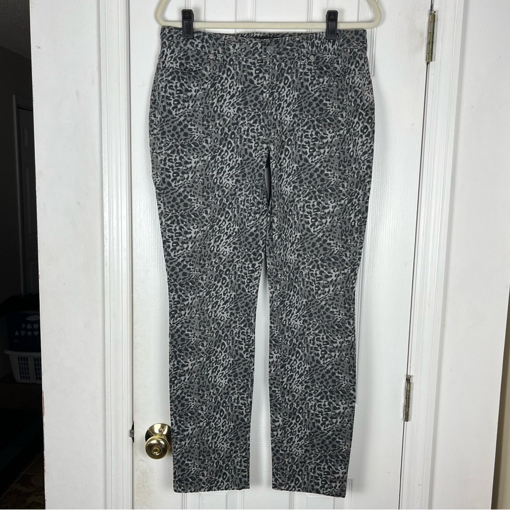 Talbots Signature Leopard Print Sz 8 Mid Rise Stretch